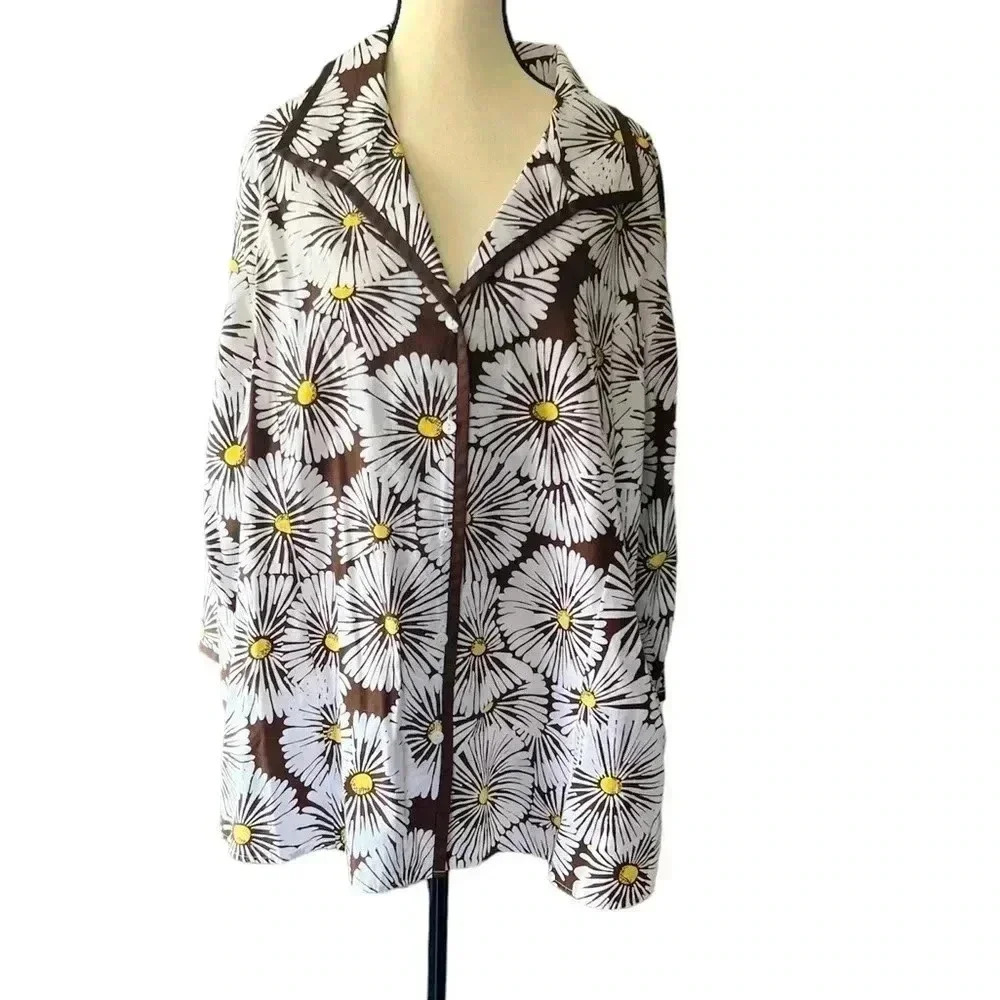 Foxcroft  women’s floral print trimmed V- Neck 3/4 sleeves blouse ‎ plus Sz 22